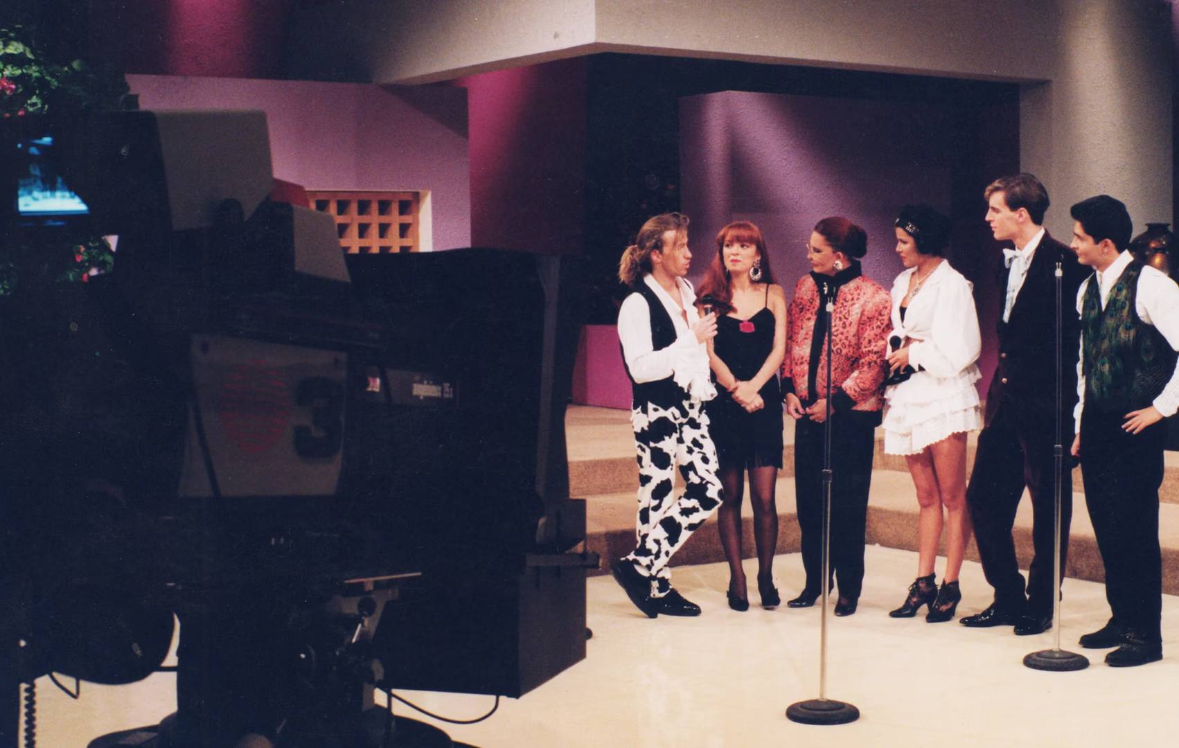 La Máquina del Tiempo en el escenario de un foro de televisión