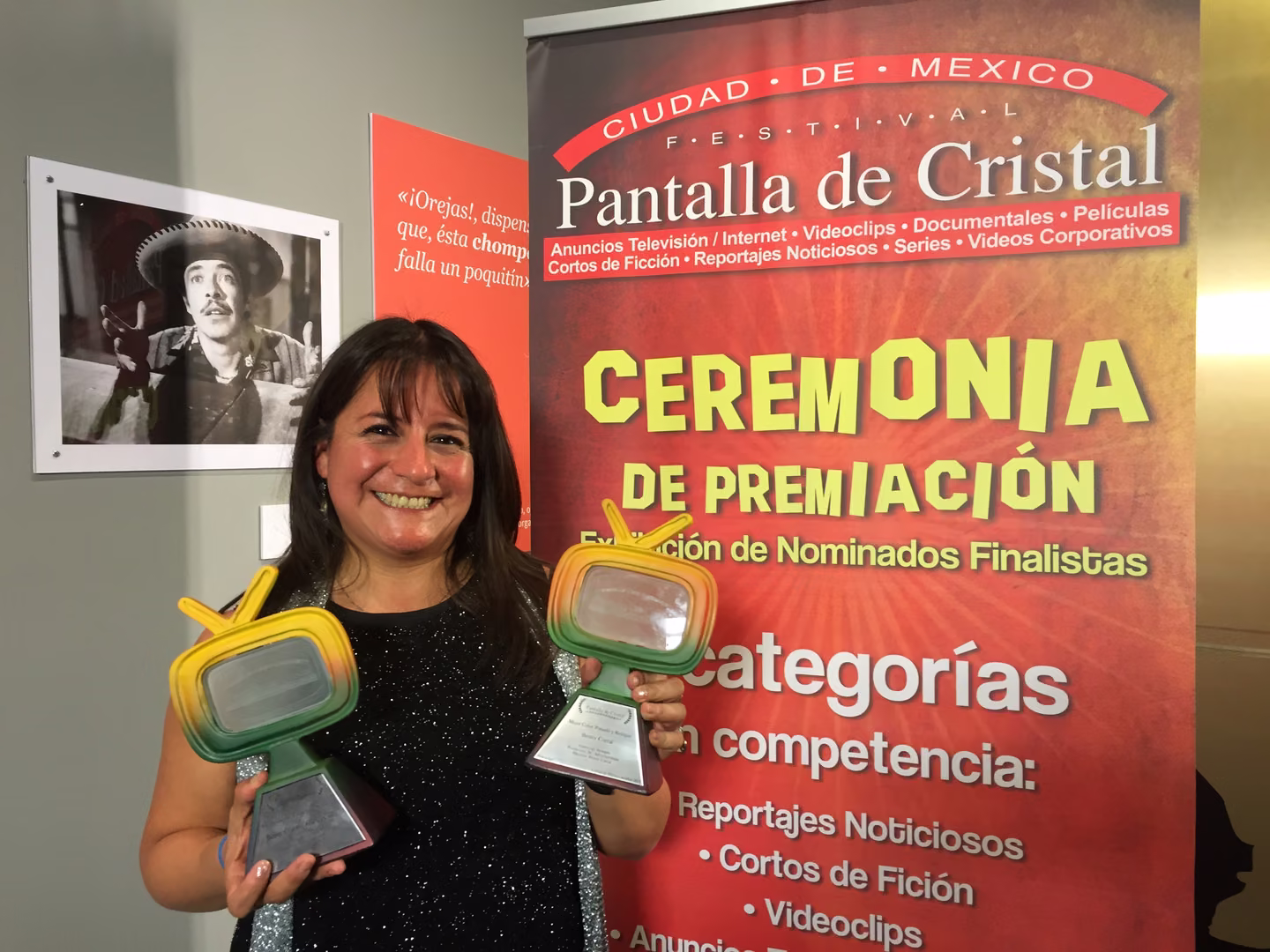 Benny Corral: premio pantalla de cristal 2015